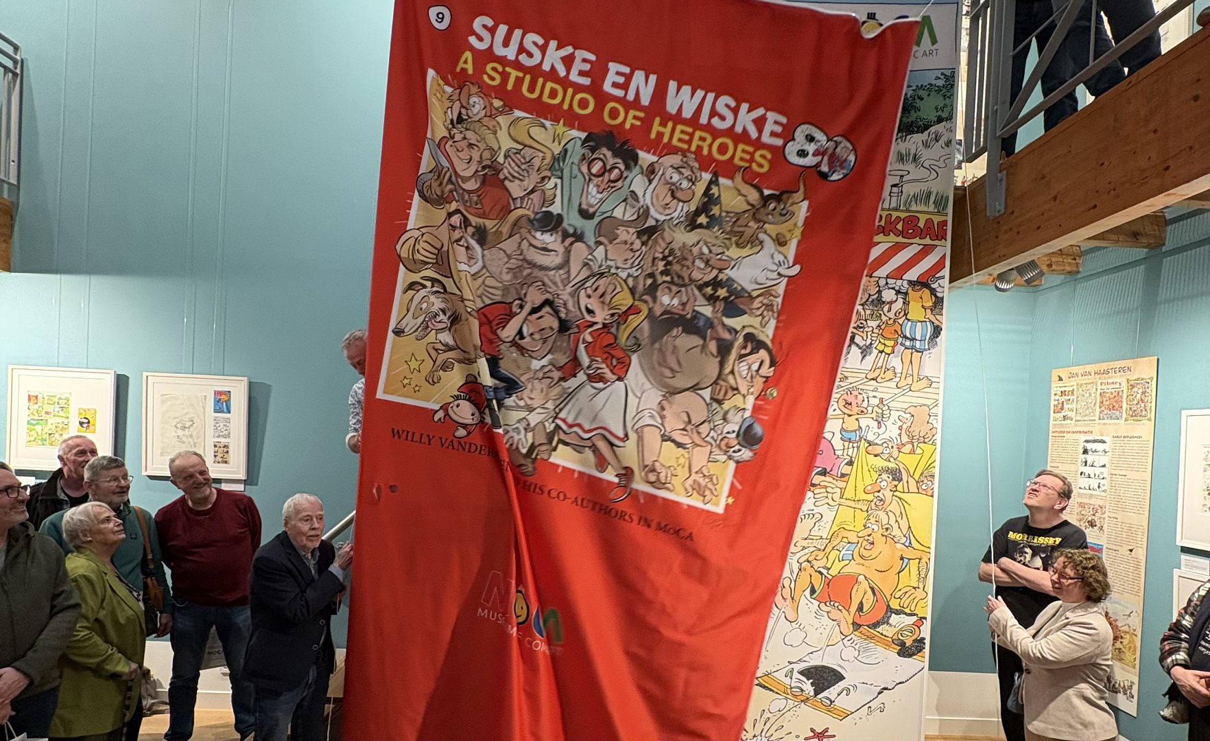 Jan van Haasteren opent zijn eigen tentoonstelling